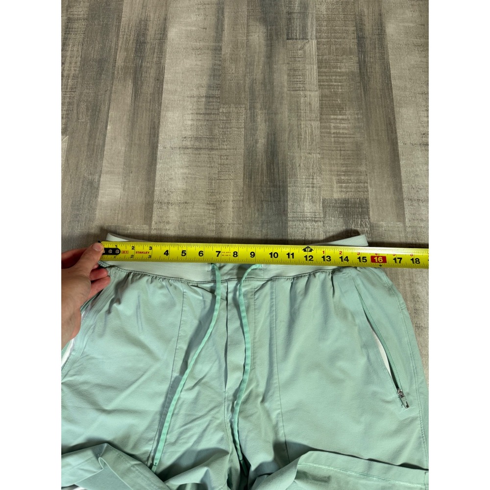 Lululemon LTT License to Train Shorts Mint Green Mens Large 7" Inseam Liner - Picture 6 of 13